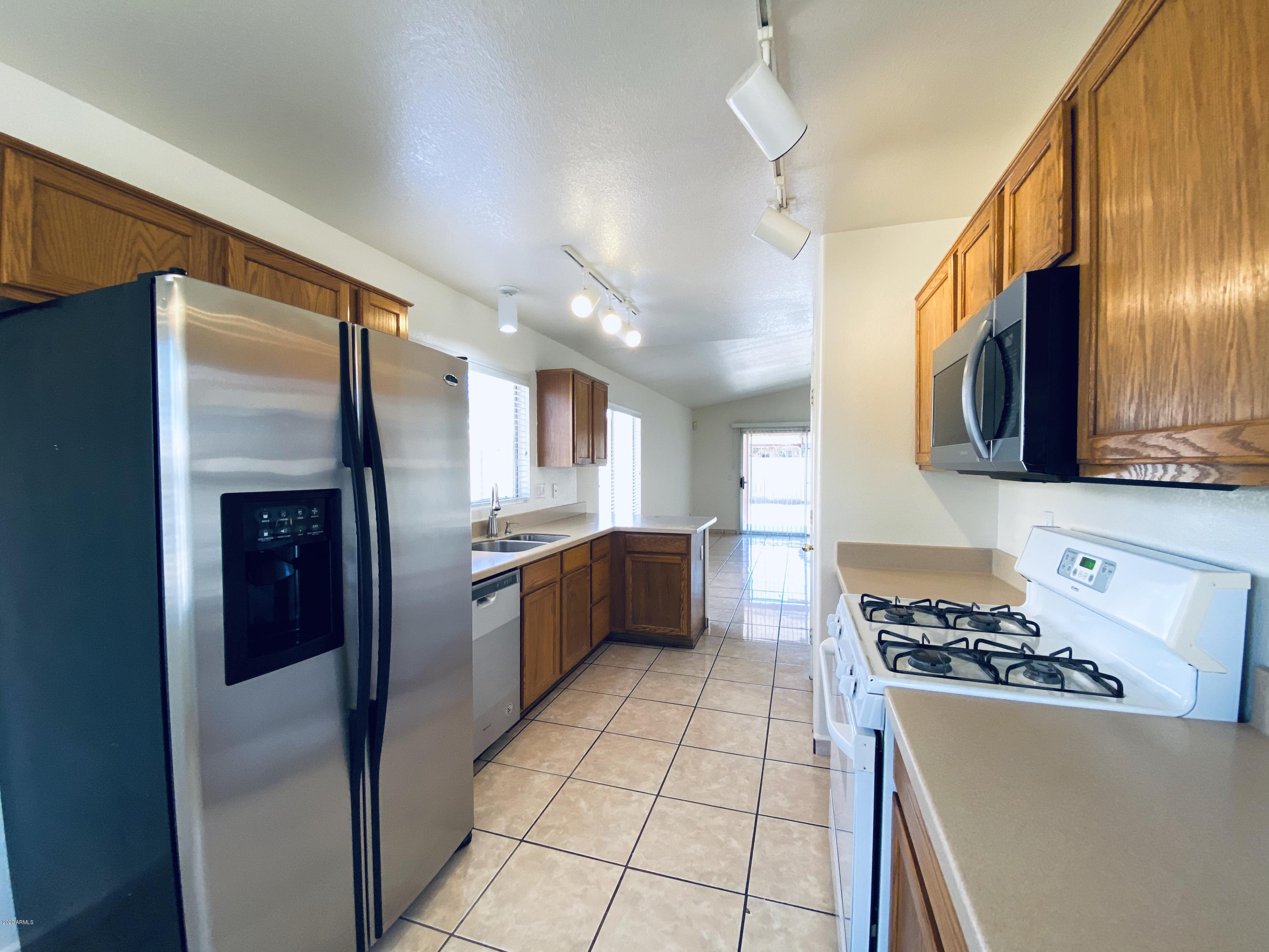 9033 West Monte Vista Road Phoenix, AZ 85037 - Photo 9 of 22 IMG_0874