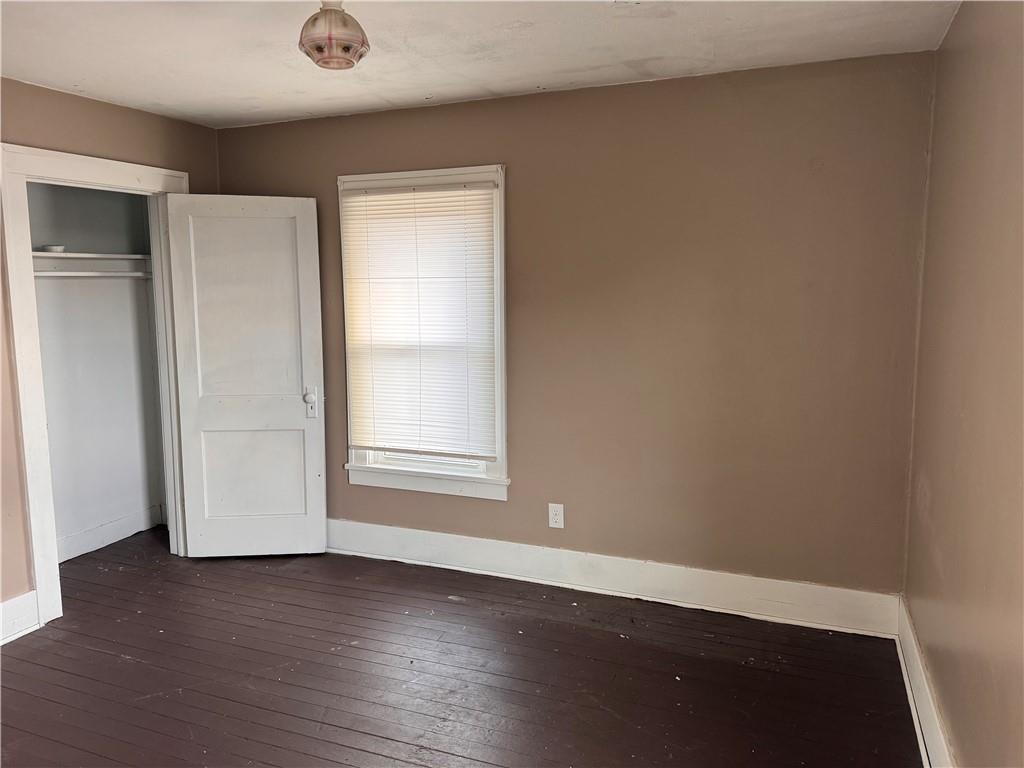 400 Emerson Avenue Farrell, PA 16121 - Photo 11 of 16