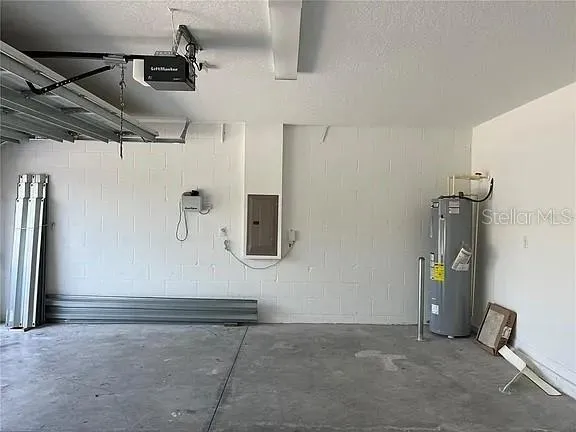 $2,550 | 1606 Redmond Brook Lane, Ruskin, FL 33570