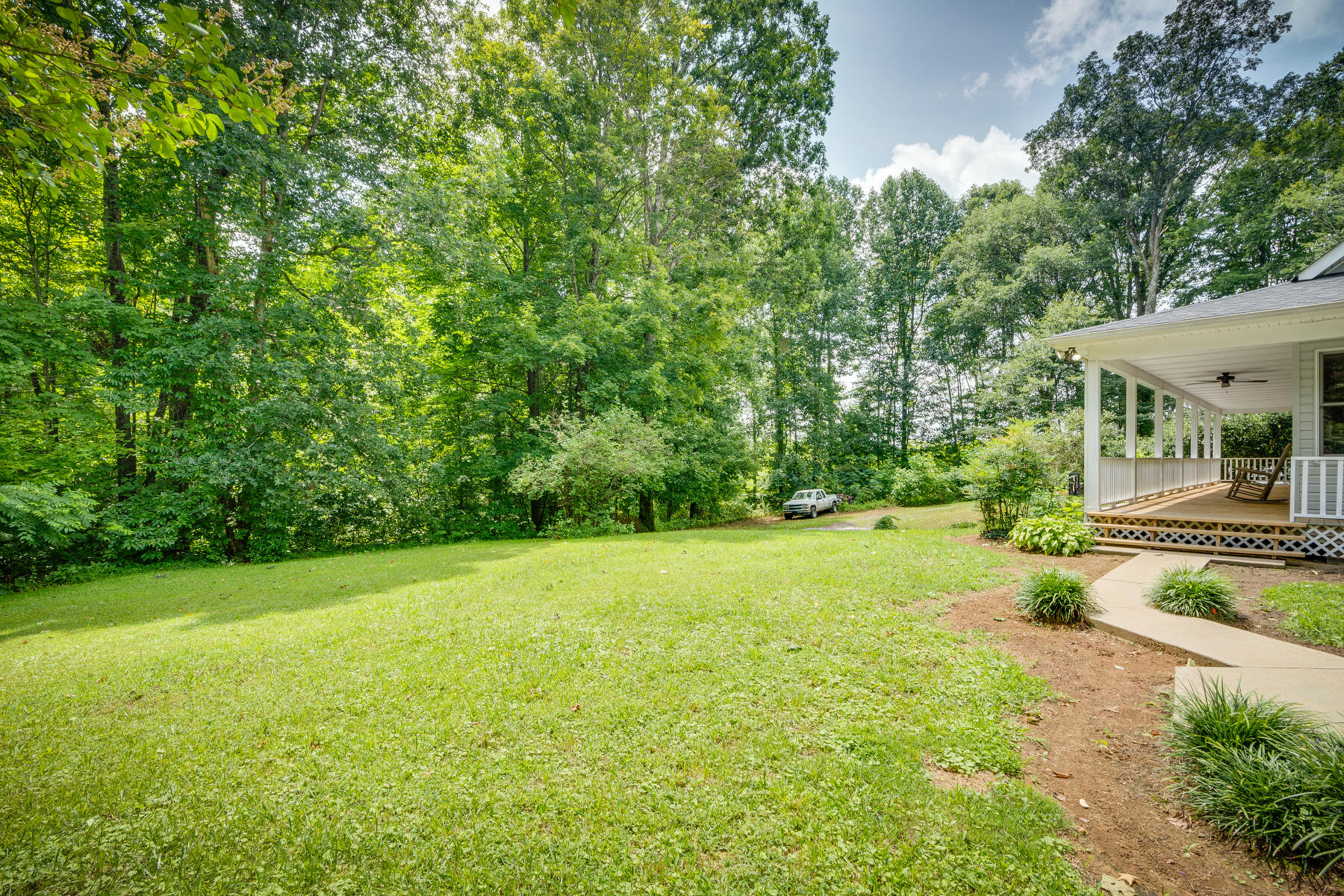 140 Painter Road Fall Branch, TN 37656 - Photo 36 of 45 036