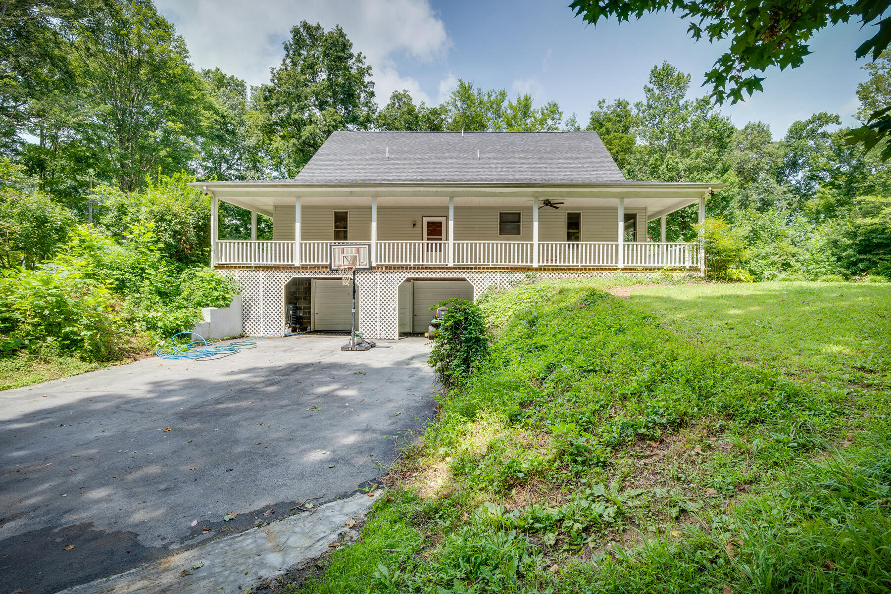 140 Painter Road Fall Branch, TN 37656 - Photo 38 of 45 038