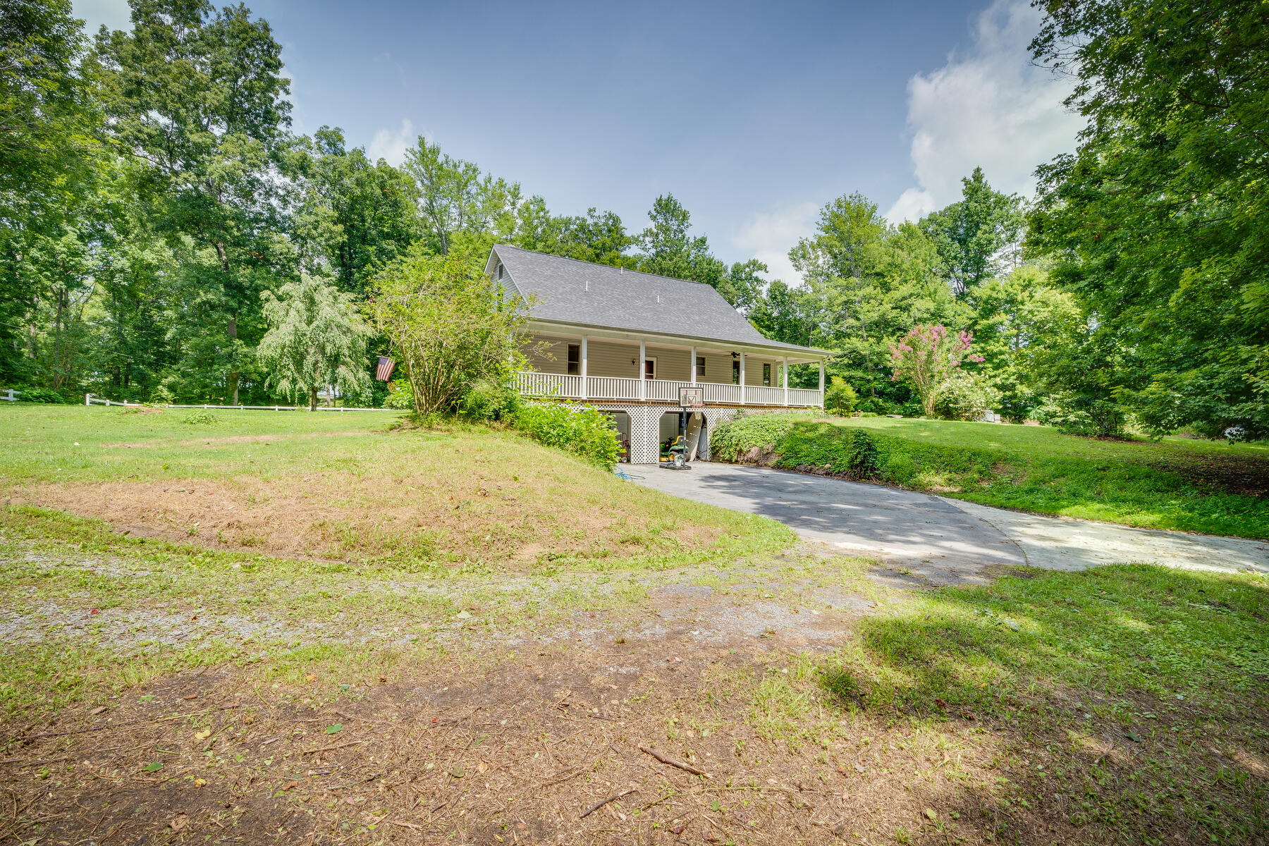 140 Painter Road Fall Branch, TN 37656 - Photo 39 of 45 039
