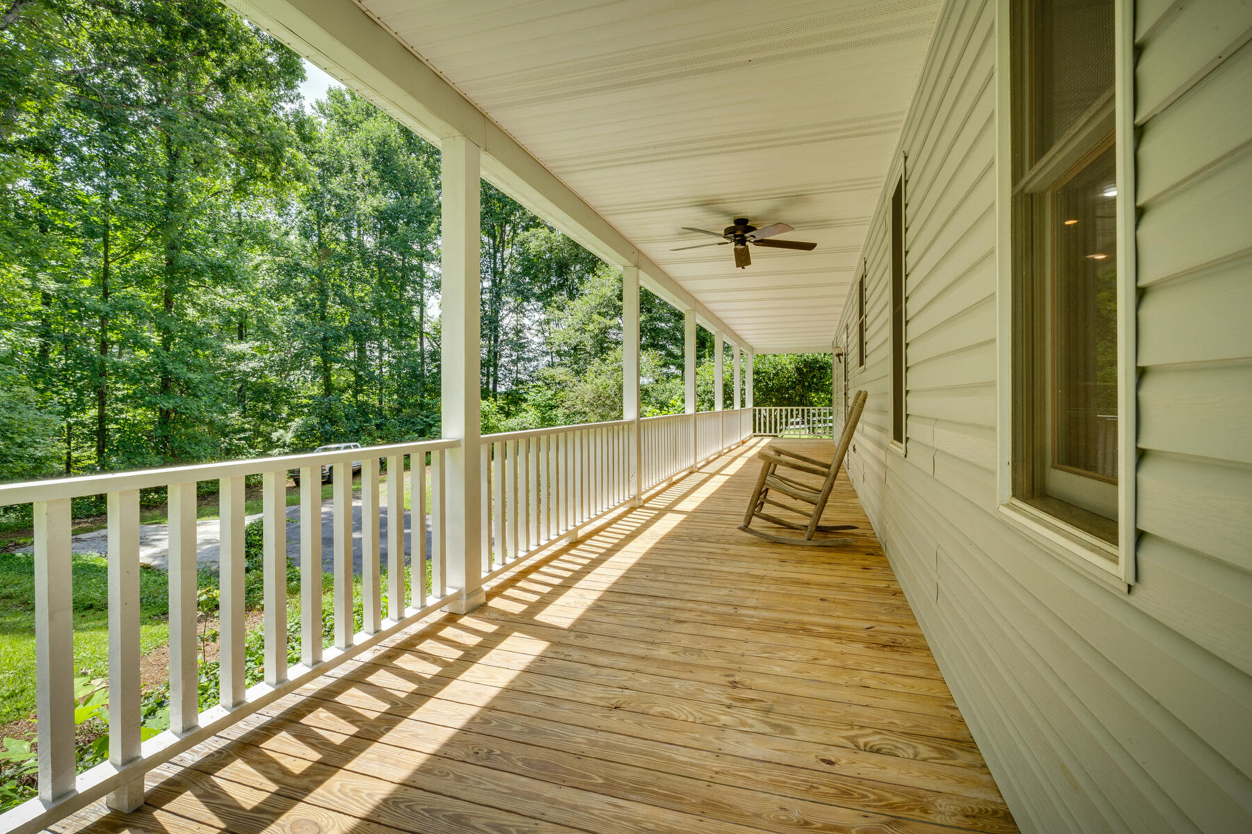 140 Painter Road Fall Branch, TN 37656 - Photo 40 of 45 040