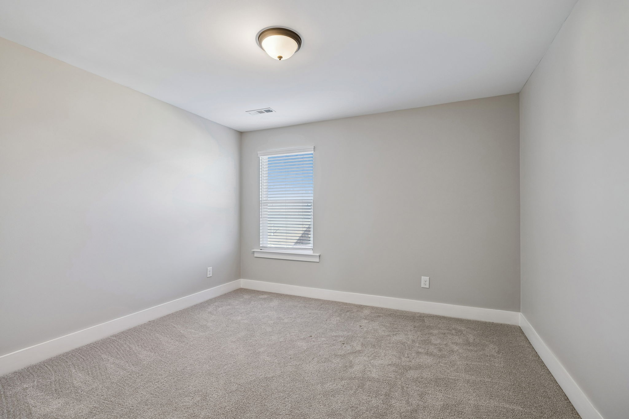 737 Newcomb Street Franklin, TN 37064 - Photo 69 of 99 an empty room with a empty space and a window