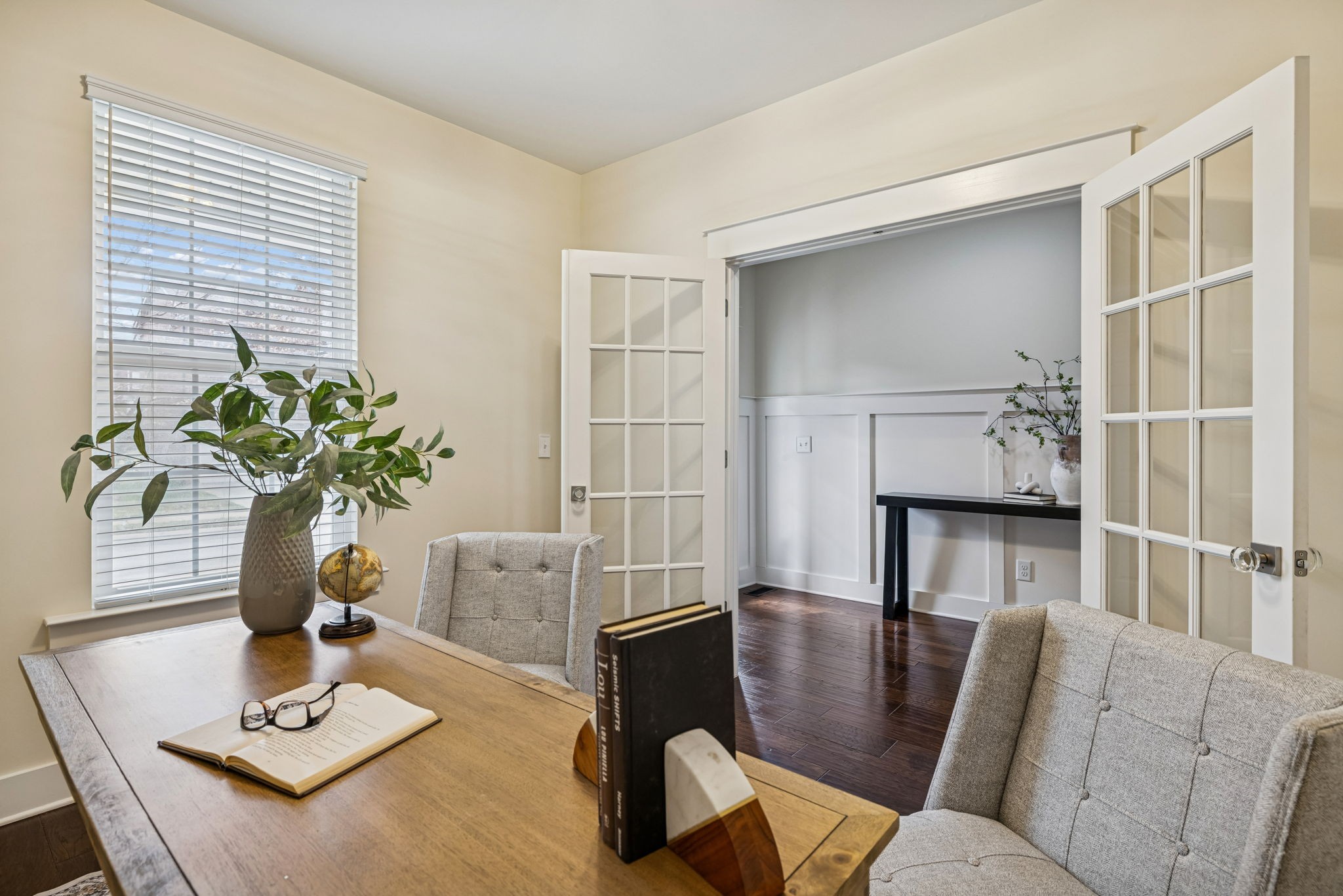 737 Newcomb Street Franklin, TN 37064 - Photo 7 of 99 a living room with furniture and wooden floor