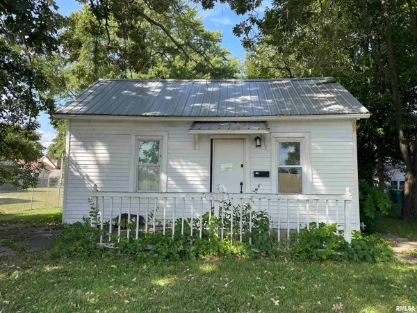 $18,000 | 514 West Carroll Street, Macomb, IL 61455