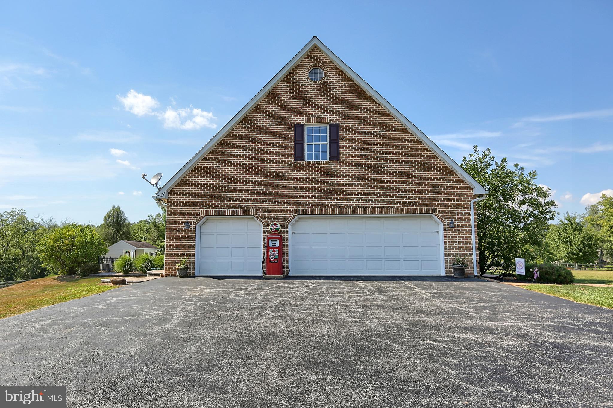1760 Pinetown Road Wellsville, PA 17365 - Photo 5 of 32 Gallery Image 5