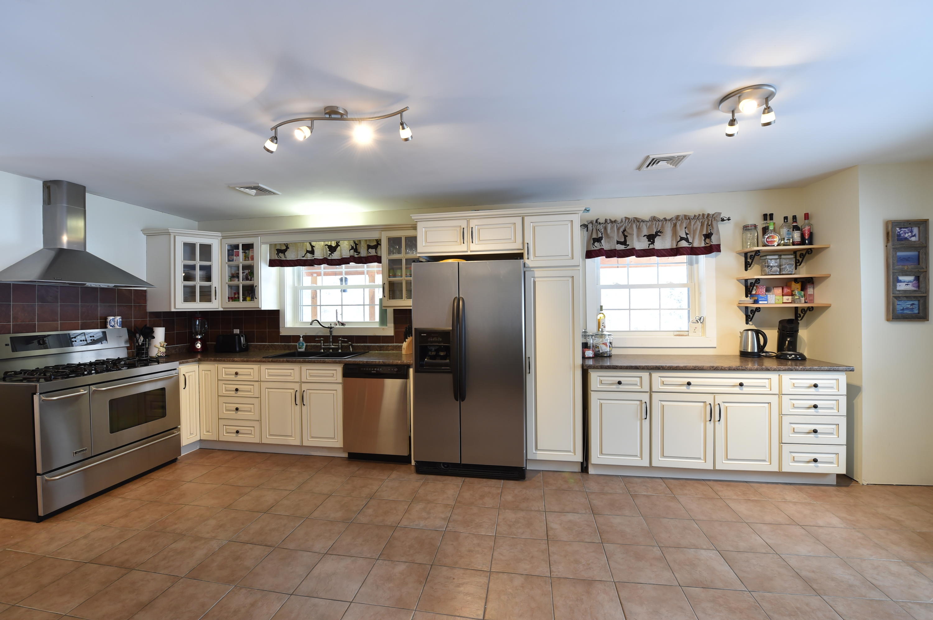 645 Transalpine Road Lincoln, ME 04457 - Photo 2 of 42 DSC_4148