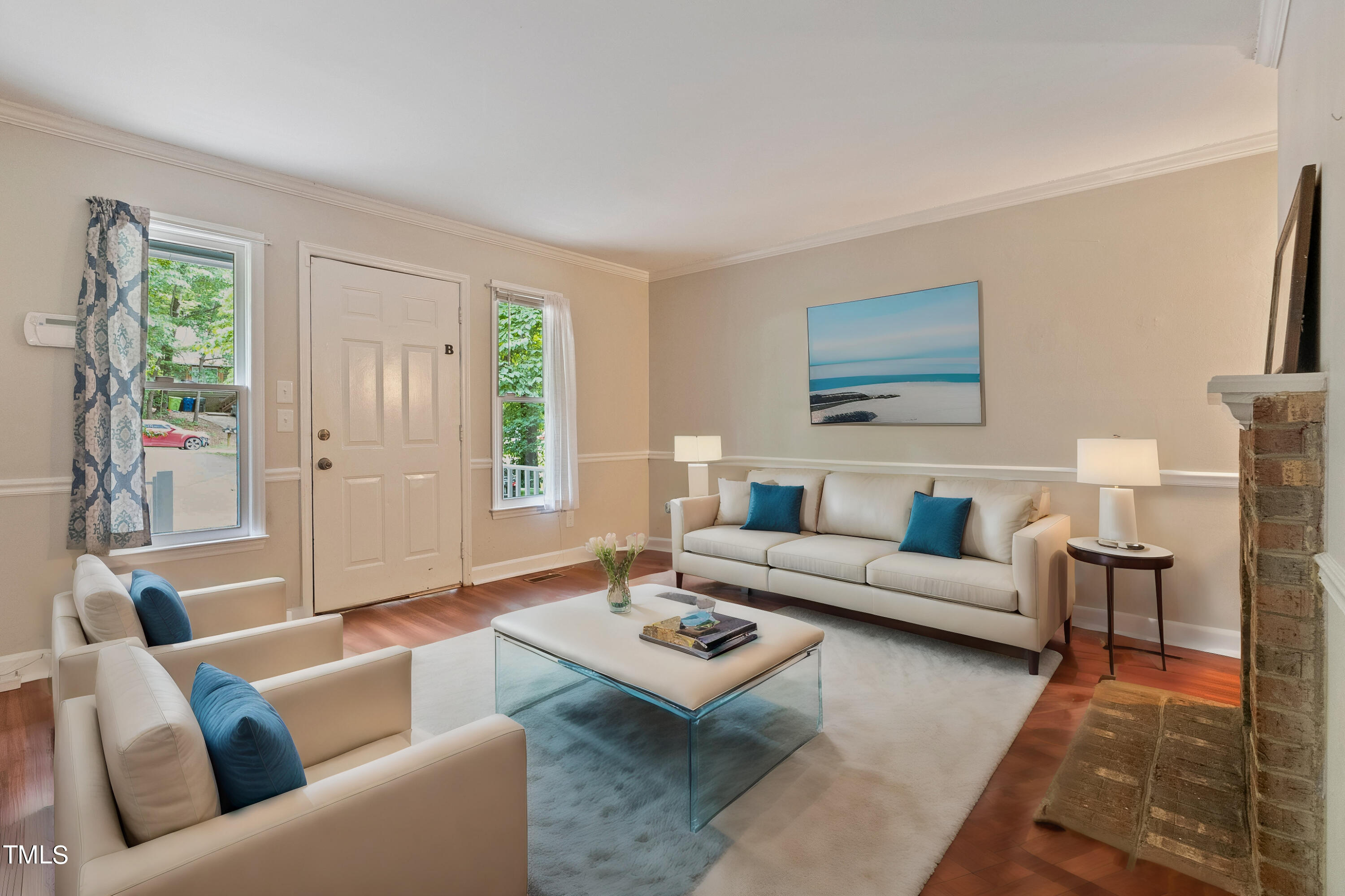 5520 Kaplan Drive, Unit B Raleigh, NC 27606 - Photo 6 of 26 Virtual Staging AI - 5520kaplan-33-May 1