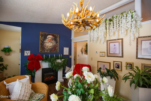 $385,000 | 22 Michaels Drive, Queensbury, NY 12804