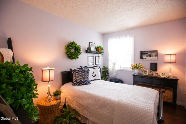 $385,000 | 22 Michaels Drive, Queensbury, NY 12804