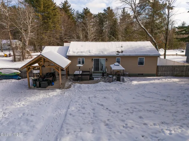 $385,000 | 22 Michaels Drive, Queensbury, NY 12804