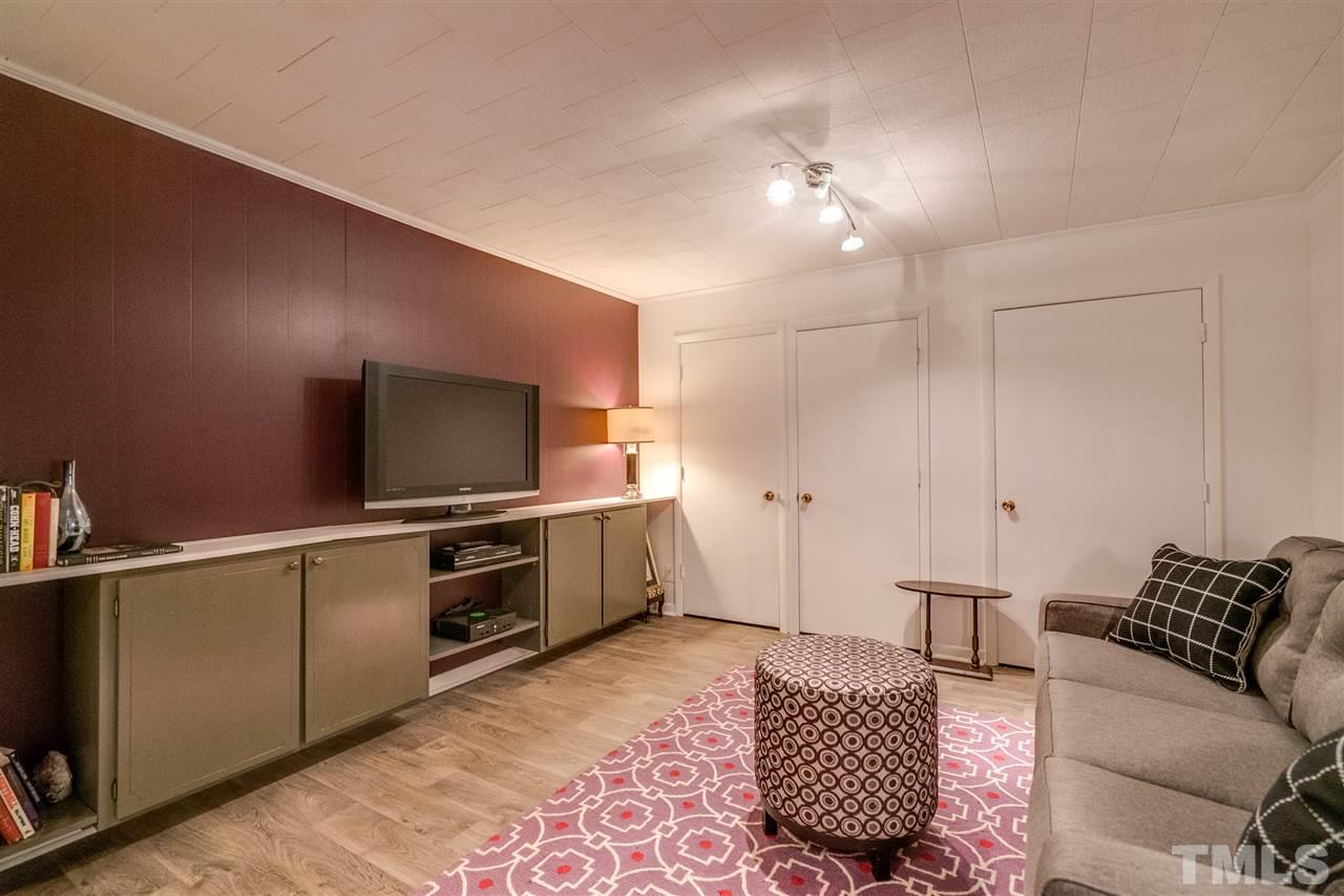 1017 Winona Road Raleigh, NC 27609 - Photo 15 of 25