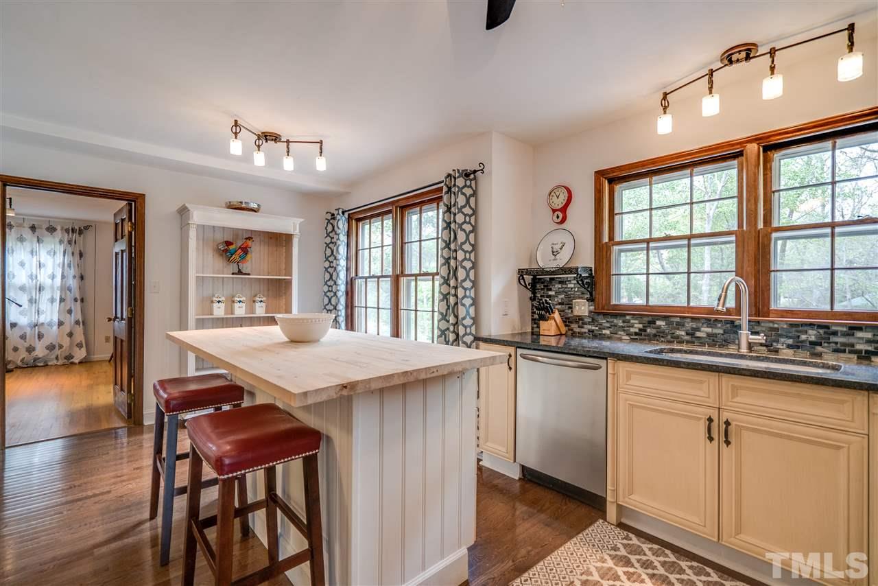 1017 Winona Road Raleigh, NC 27609 - Photo 9 of 25
