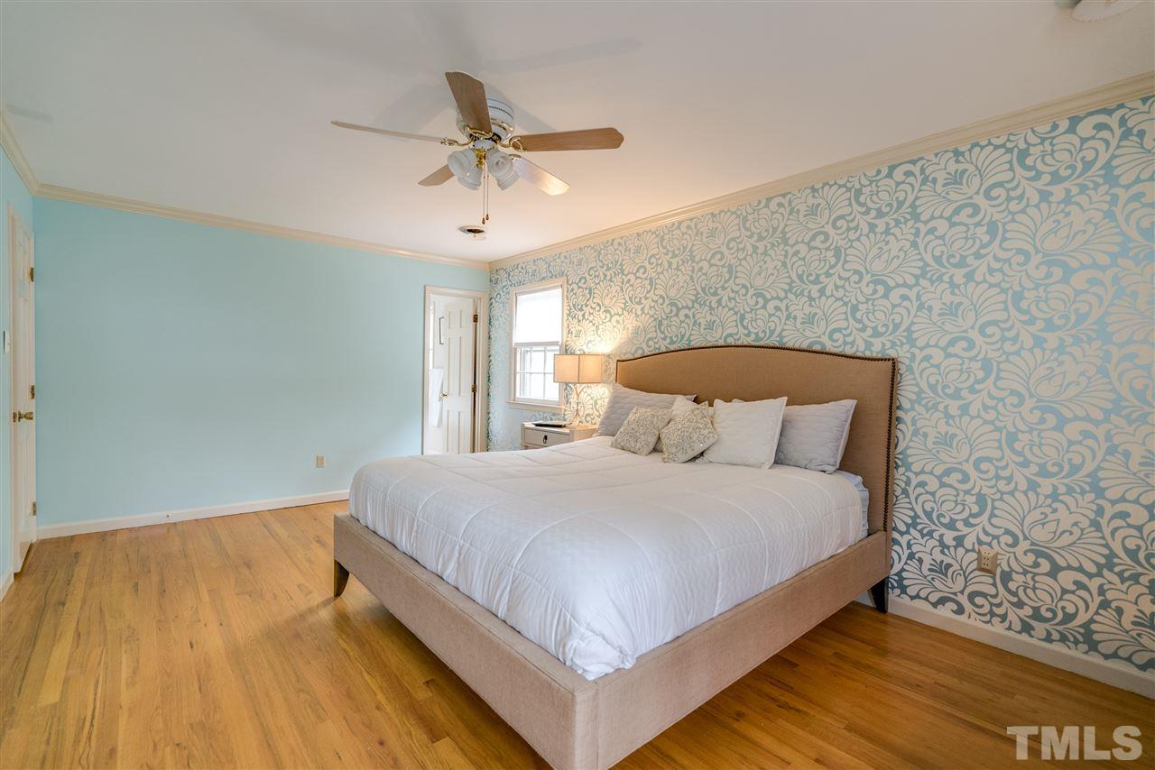 1017 Winona Road Raleigh, NC 27609 - Photo 10 of 25