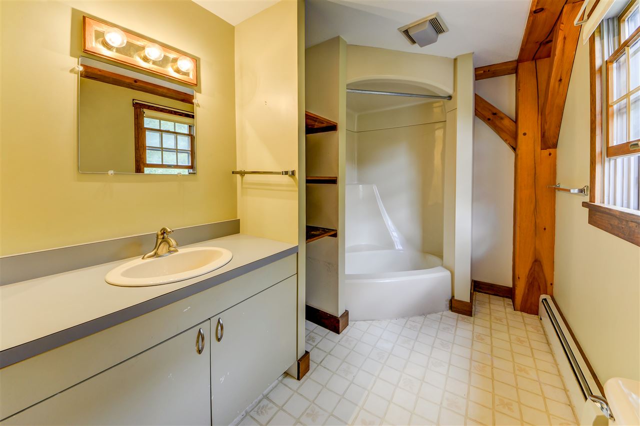 489 Toad Hill Road Sugar Hill, NH 03586 - Photo 21 of 40