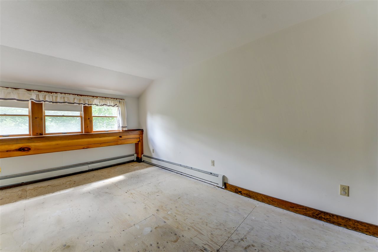 489 Toad Hill Road Sugar Hill, NH 03586 - Photo 23 of 40