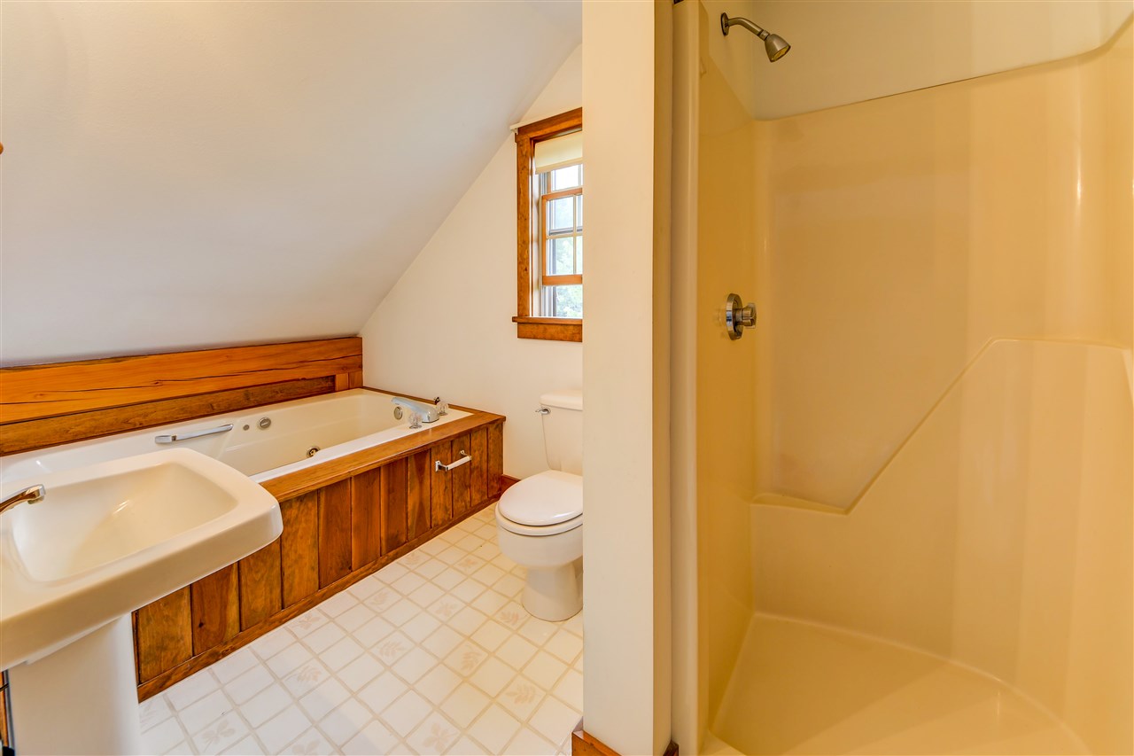 489 Toad Hill Road Sugar Hill, NH 03586 - Photo 25 of 40