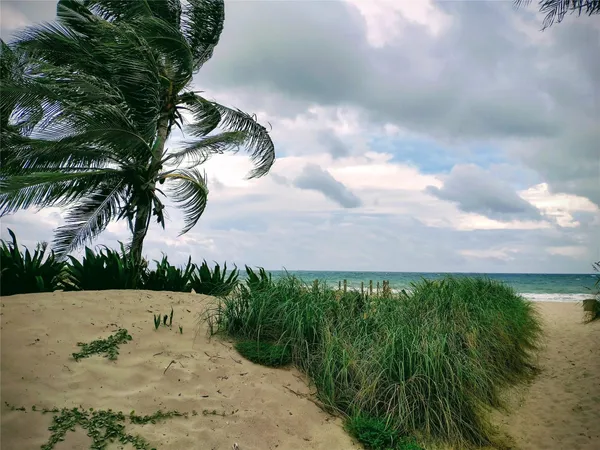 $2,500 | 3212 Southeast 8th Street, Unit 24B, Pompano Beach, FL 33062