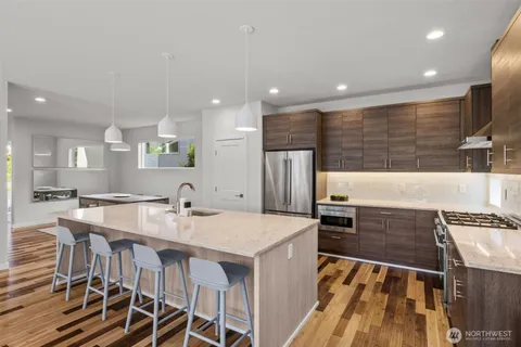 $1,250,000 | 2627 Southwest 100th Street, Seattle, WA 98146