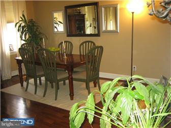 1619 Spruce Street, Unit 2 Philadelphia, PA 19103 - Photo 3 of 10 Dining Room