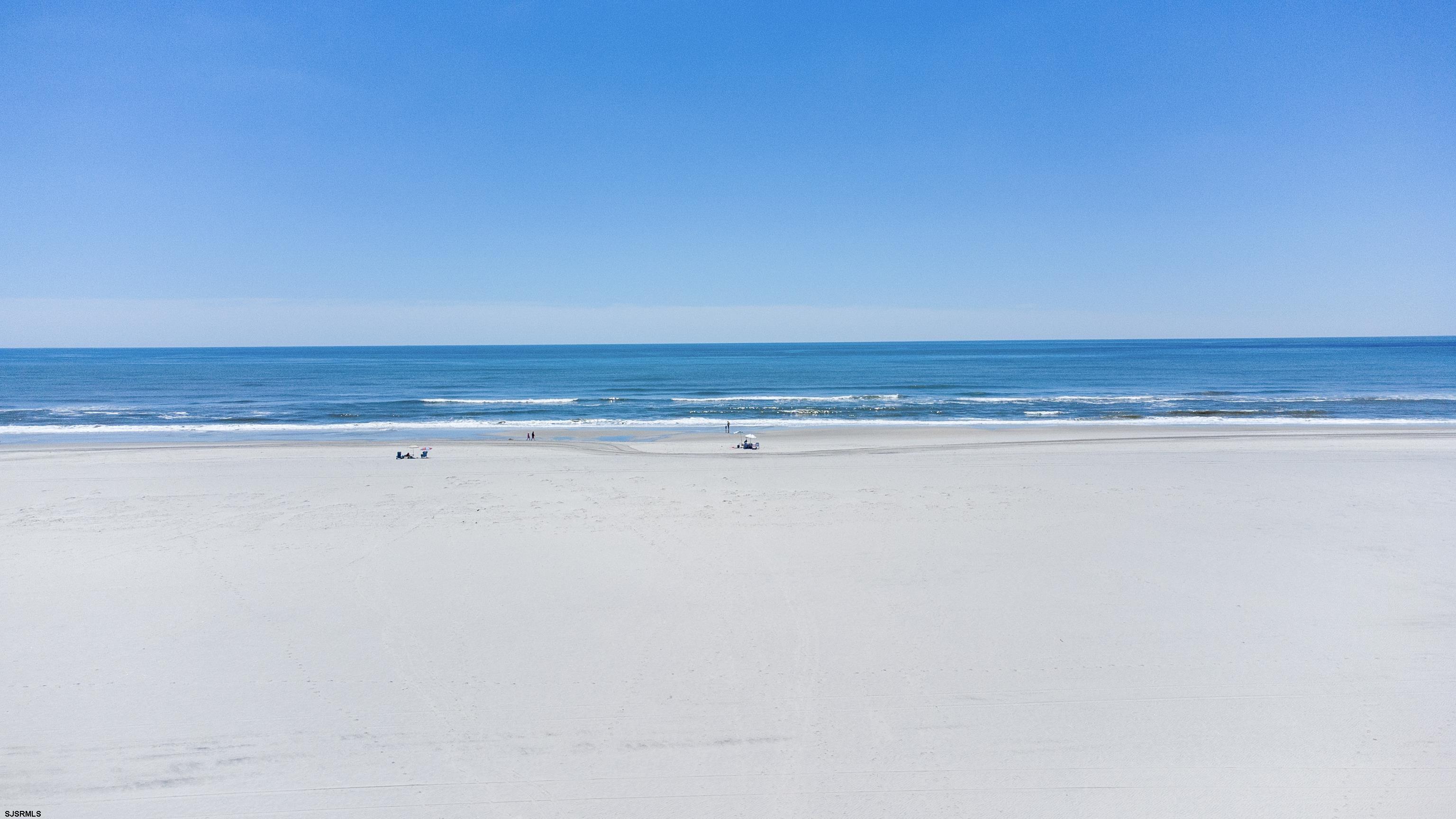 4901 Harbor Beach Boulevard, Unit P8 Brigantine, NJ 08203 - Photo 37 of 39 a view of a room with wooden floor