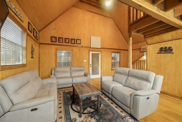 $1,400,000 | 40570 Wildlife Run, Hempstead, TX 77445