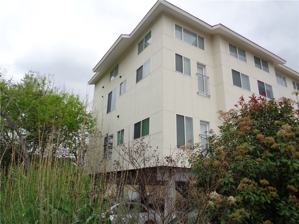 210 East 32nd Street, Unit D Austin, TX 78705 - Photo 1 of 1