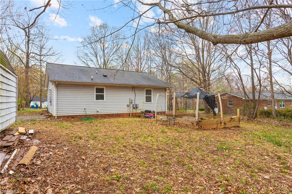 4306 Edgemore Road Greensboro, NC 27455 - Photo 26 of 26 Gallery Image 26