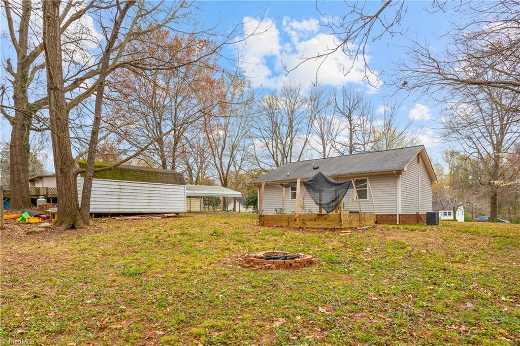 4306 Edgemore Road Greensboro, NC 27455 - Photo 3 of 26 Raised garden space