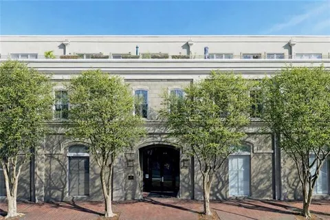 $2,000,000 | 840 Tchoupitoulas Street, Unit 312, New Orleans, LA 70130