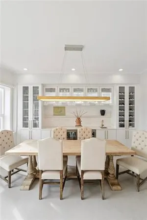 $2,000,000 | 840 Tchoupitoulas Street, Unit 312, New Orleans, LA 70130