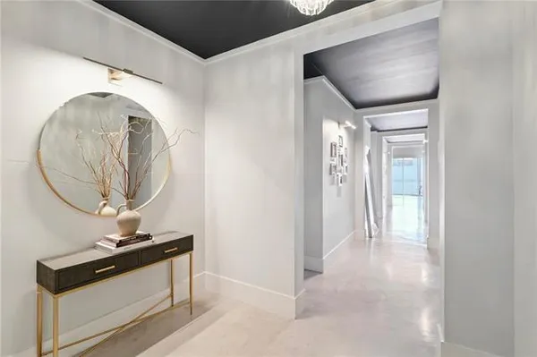$2,000,000 | 840 Tchoupitoulas Street, Unit 312, New Orleans, LA 70130