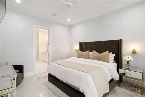 $2,000,000 | 840 Tchoupitoulas Street, Unit 312, New Orleans, LA 70130