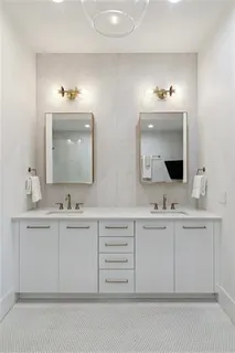 $2,000,000 | 840 Tchoupitoulas Street, Unit 312, New Orleans, LA 70130