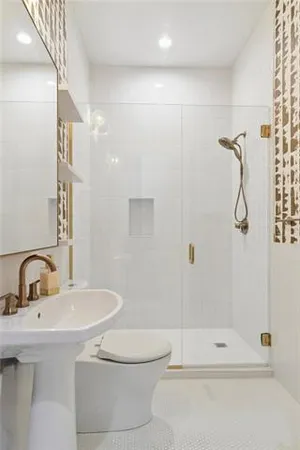$2,000,000 | 840 Tchoupitoulas Street, Unit 312, New Orleans, LA 70130