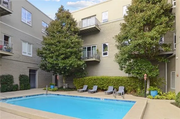 $2,000,000 | 840 Tchoupitoulas Street, Unit 312, New Orleans, LA 70130