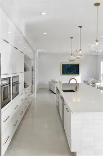 $2,000,000 | 840 Tchoupitoulas Street, Unit 312, New Orleans, LA 70130