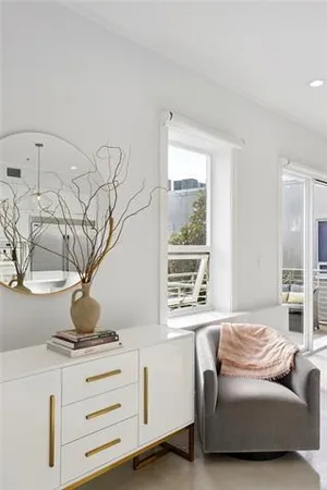 $2,000,000 | 840 Tchoupitoulas Street, Unit 312, New Orleans, LA 70130