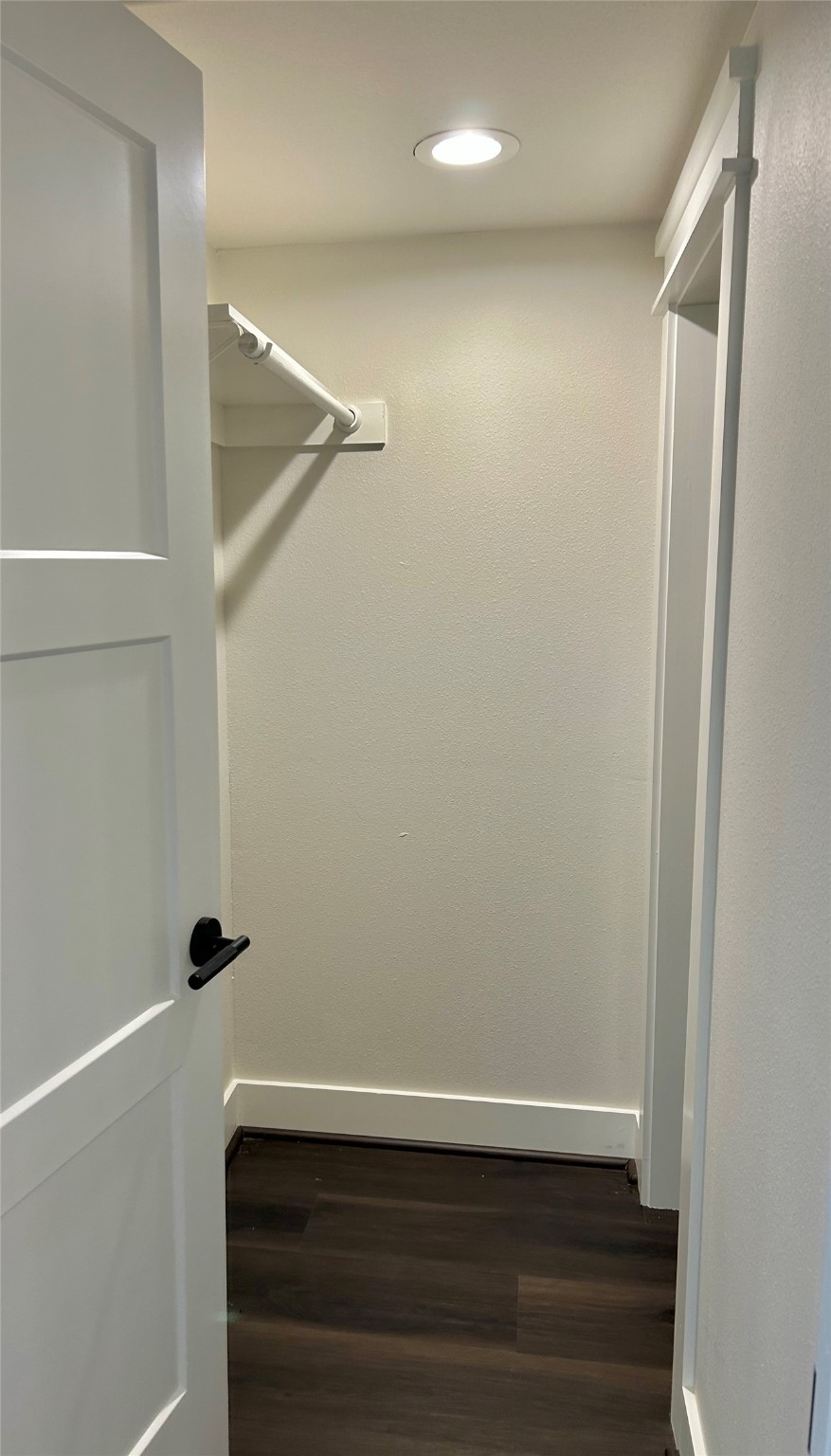 125 4th Street San Leon, TX 77539 - Photo 11 of 40 a view of entryway with wooden floor