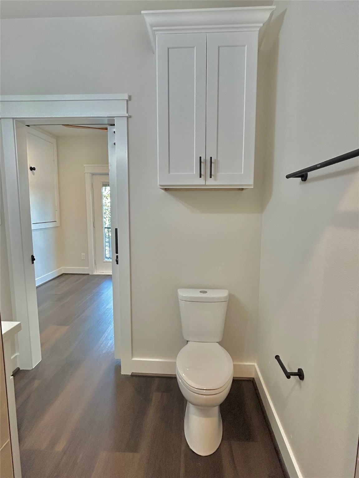 125 4th Street San Leon, TX 77539 - Photo 21 of 40 a bathroom with a toilet