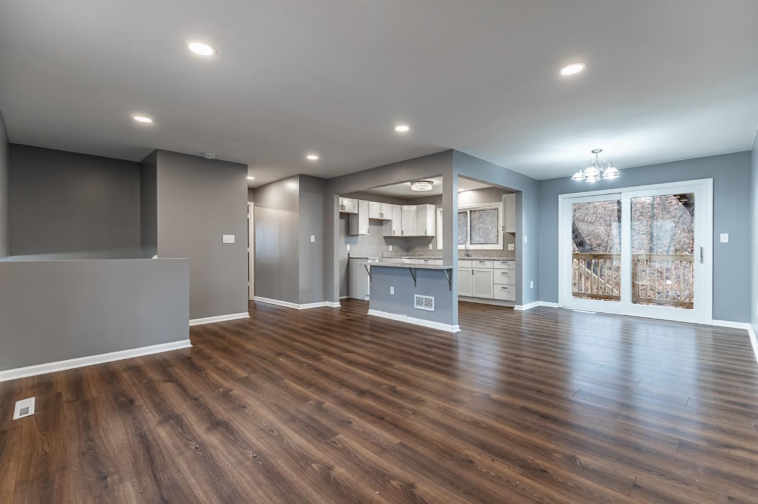 7641 Juniper Avenue Gary, IN 46403 - Photo 11 of 55 1500x999
