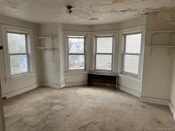 $399,900 | 42 Union Avenue, Mount Vernon, NY 10550