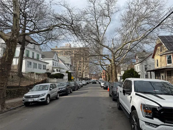 $399,900 | 42 Union Avenue, Mount Vernon, NY 10550