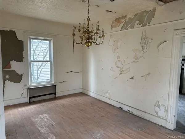 $399,900 | 42 Union Avenue, Mount Vernon, NY 10550