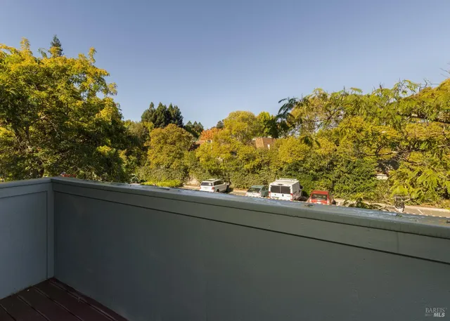 $410,000 | 219 College View Drive, Rohnert Park, CA 94928