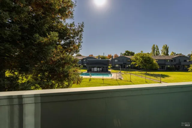 $410,000 | 219 College View Drive, Rohnert Park, CA 94928