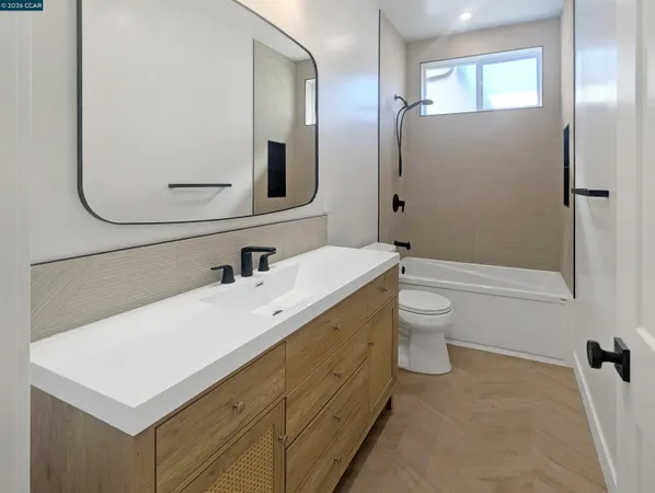 $3,600 | 1892 A Sunnyvale Avenue, Walnut Creek, CA 94597