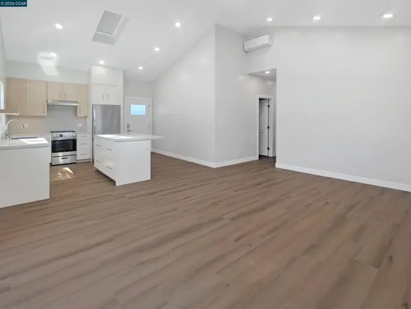 $3,600 | 1892 A Sunnyvale Avenue, Walnut Creek, CA 94597
