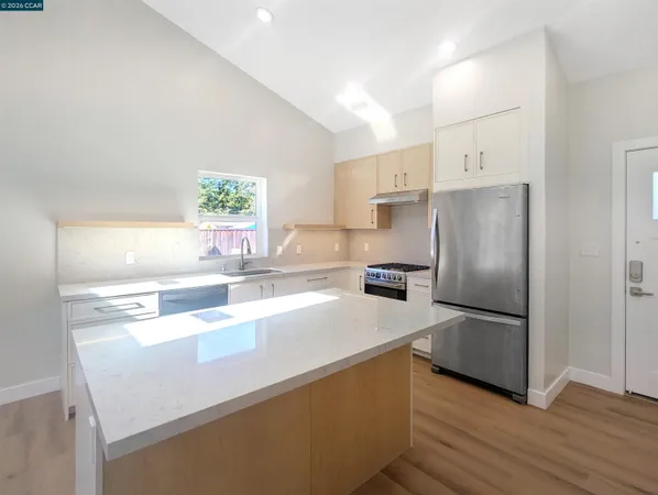 $3,600 | 1892 A Sunnyvale Avenue, Walnut Creek, CA 94597